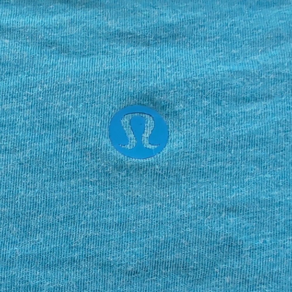 Lululemon Back In Action Short Sleeve In Heathered Poolside GUC - Picture 4 of 5